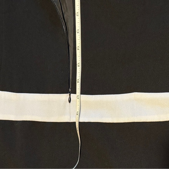 (12) Metrostyle 1950’s Throwback. Black & White Summer Work or Party Dress - Picture 6 of 13